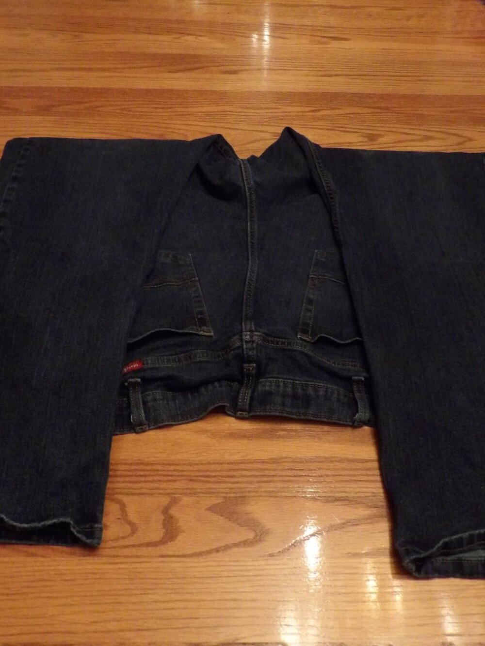 +- Wrangler Relaxed Boot Jeans Mens 42x32" Blue Western Dark Wash